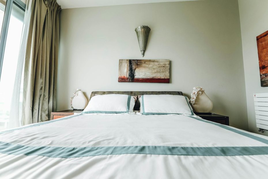 Choosing the Perfect Linen Bed Sheets for Your Singapore Home