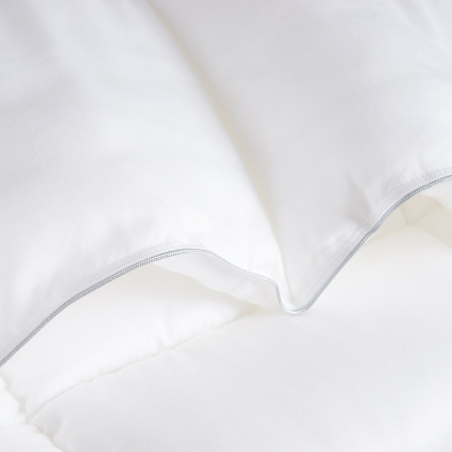 Intero I BambooPRO DownFeel® I Luxury Quilt – Single, Queen & King