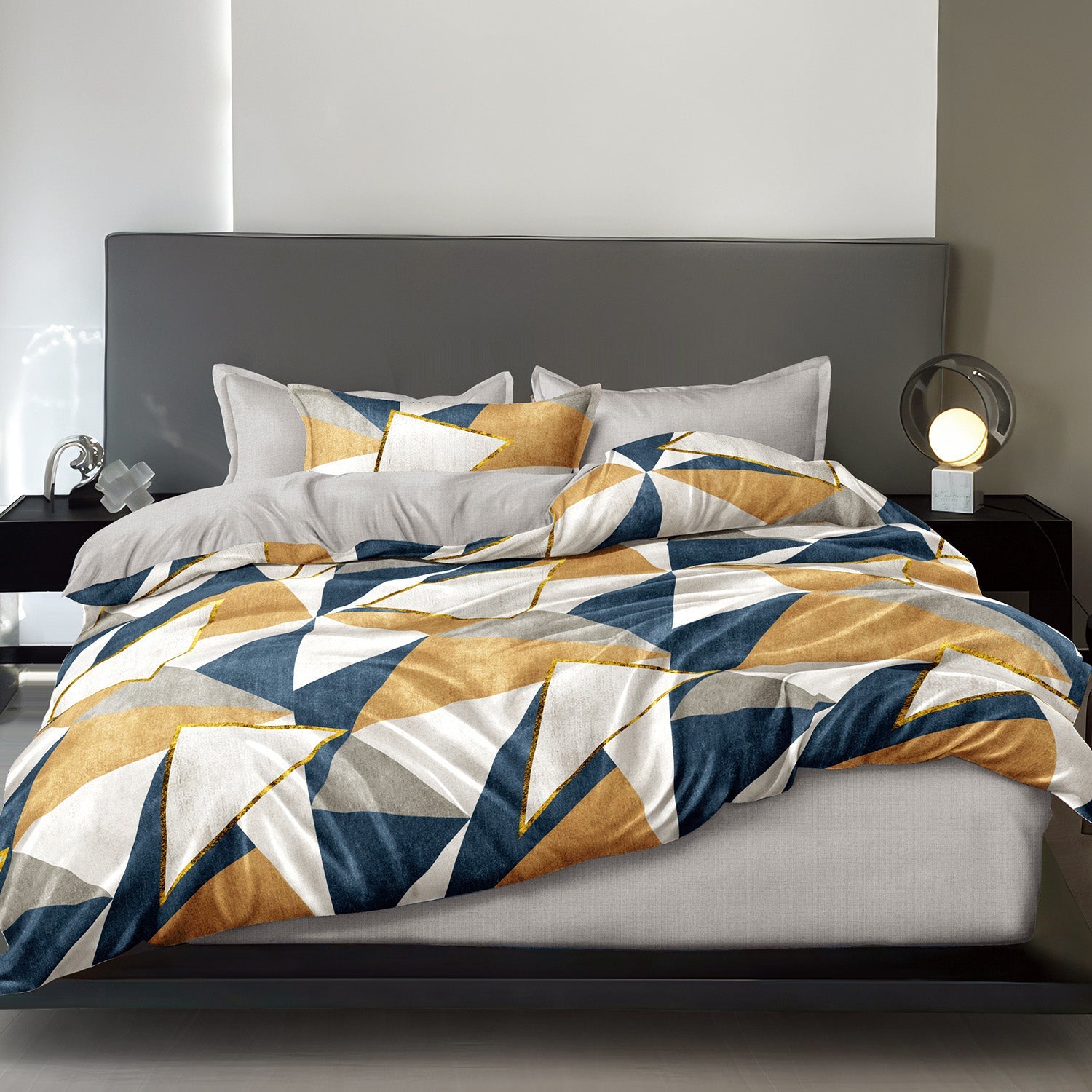 Hillcrest I 988TC ComfyLux I Printed Bedding Collection I Fitted Sheet Set & Summer Blanket - Clarity