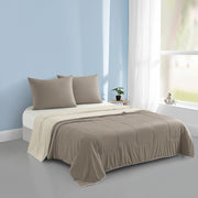 Intero Glacier Reversible Cooling Blanket – Dual-Sided Cooling Comfort - Drab Olive / Cream