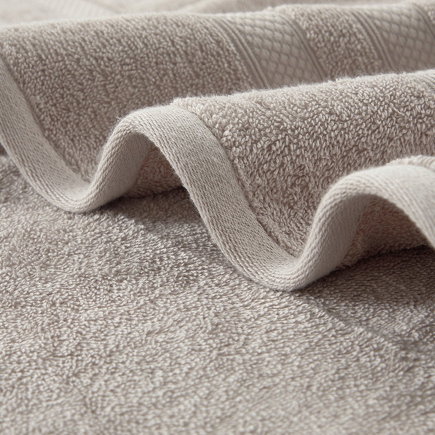 MDC Egyptian Cotton Luxury Bath Towel – 70 x 140cm - Fog