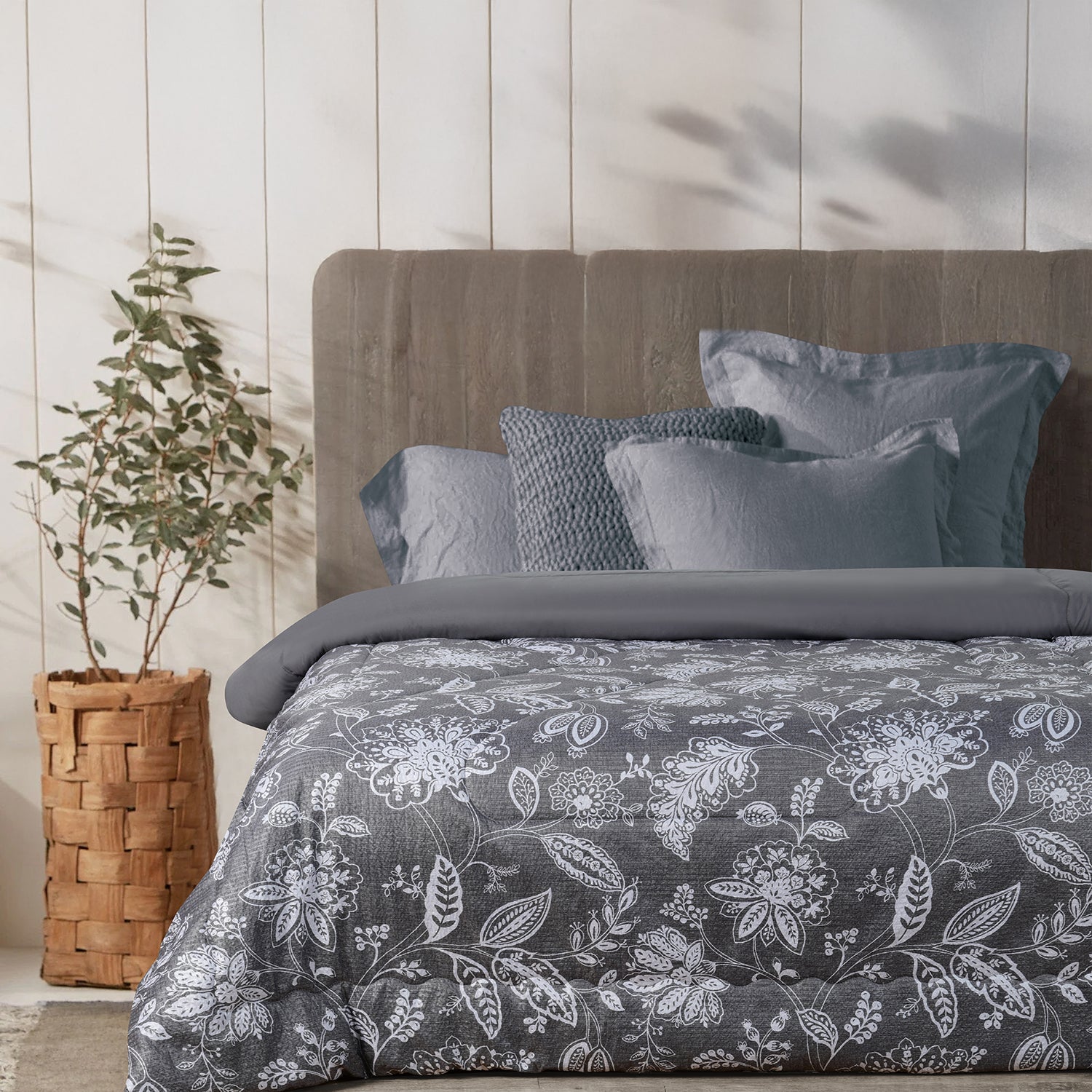 Hillcrest I ComfyLux Printed I 988TC I Summer Blanket (Online Exclusive)