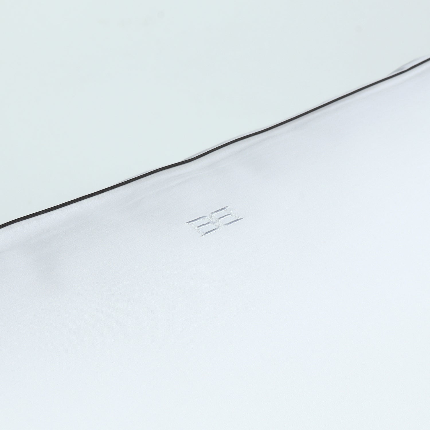 Bellami | Heirloom Classic Claiver Piping Contrast I TENCEL™ Lyocell I Fitted Sheet Set I Bed Set