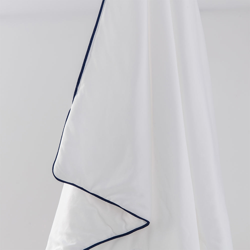 Marie Claire I Glacier Cooling Luxury Microfibre Quilt I Lightweight, Breathable & Ultra-Soft - 3 Sizes & Pillow